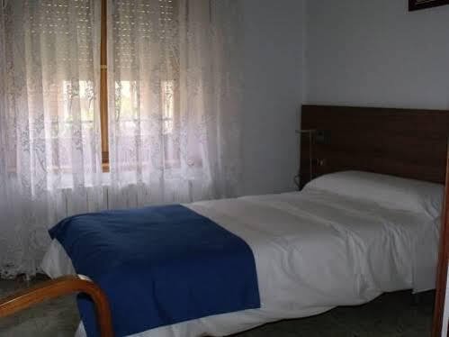 Pension Arroniz Exterior photo